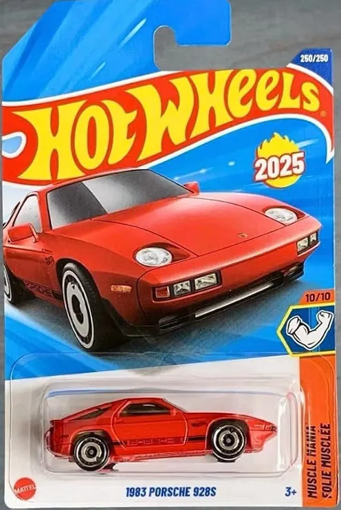 Hot Wheels 1983 Porsche 928S [Red] — Muscle Mania Series